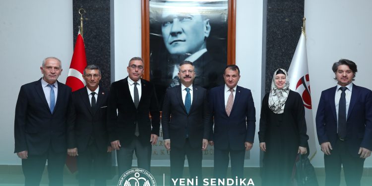 YENİ SENDİKA’dan Vali Aksoy’a Hayırlı Olsun Ziyareti