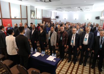 YENİ SENDİKA TÜZÜK TADİLAT KONGRESİNİ YAPTI. ÜYELERİNDEN BİNDE BEŞ YERİNE BİNDE DÖRT KESECEK