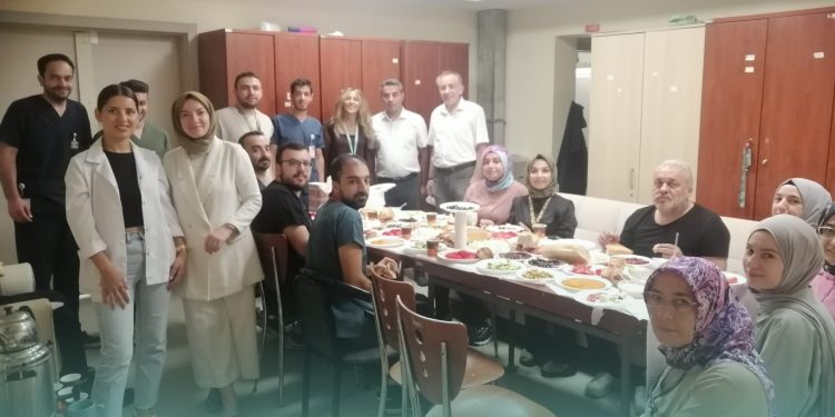 Bağcılar Eğitim ve Araştırma Hastanesi Radyoloji Teknisyen ve Teknikerleri Kahvaltı Etkinliğinde Buluştu