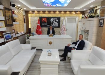 YENİ SENDİKA’dan Batman İl Sağlık Müdürü Uzm. Dr. Semih Canpolat’a Ziyaret
