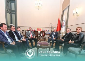YENİ SENDİKA İstanbul’da Sağlık Çalışanlarıyla Buluştu