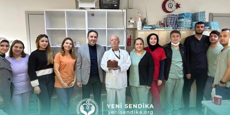 Bursa Ağız ve Diş Sağlığı Eğitim ve Araştırma Hastanesinde Diş Protez Günü Kutlandı