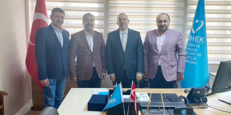 Yeni Sendika’dan Türkiye İnsan Hakları ve Eşitlik Kurumu’na Ziyaret