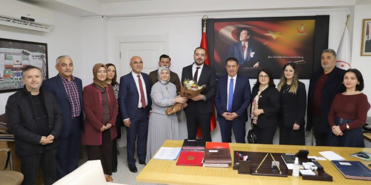 YENİ SENDİKA Ordu İl Temsilciliğinden İl Sağlık Müdürü Çelenk’e Hayırlı Olsun Ziyareti
