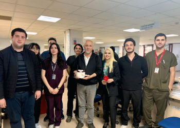 Yeni Sendika Gülhane Temsilciliğinden Acil Servise 14 Mart Tıp Bayramı Ziyareti