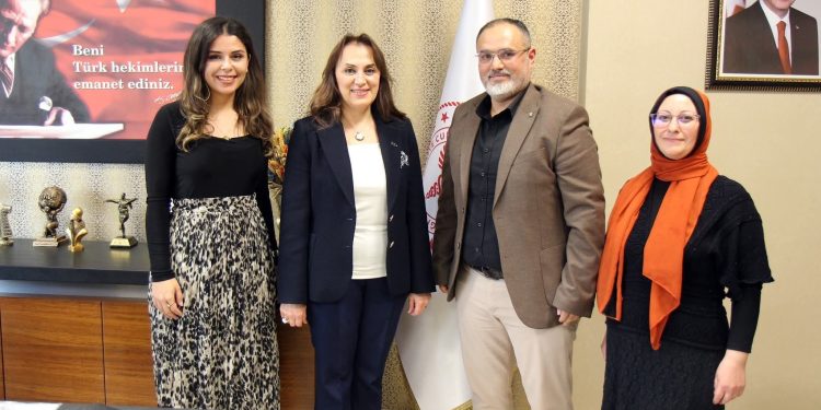 Yeni Sendika Denizli İl Temsilciliğinden İl Sağlık Müdürü Uzm.Dr.Berna Öztürk’e Ziyaret