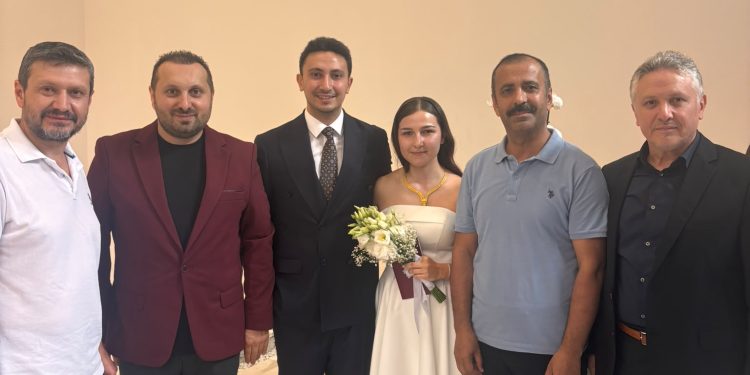 Yeni Sendika Yönetimi, Genel Başkan Yardımcısı Fatih Cingöz’ün Oğlunun Nikâh Merasimine Katıldı