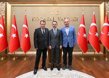 Yeni Sendika’dan Kocaeli Valisi İlhami Aktaş’a Ziyaret